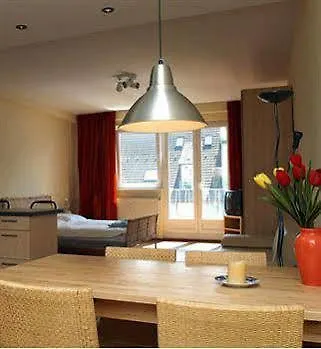 Apartment Tu Casa & *